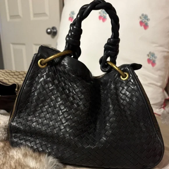 Bottega Veneta vintage bag - Picture 1 of 10